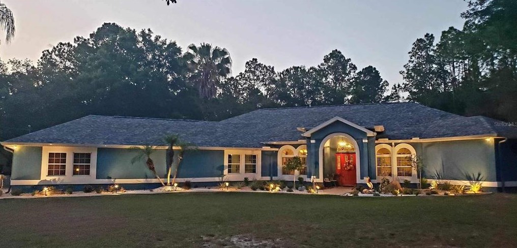 27843 Black Hawk Dr, Zephyrhills, FL 33544-2724