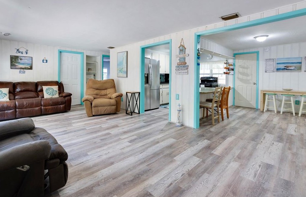 5480 43rd Terrace N, Saint Petersburg, FL 33709