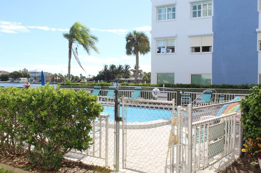 5575 Gulf Blvd, Saint Petersburg, FL 33706-2322