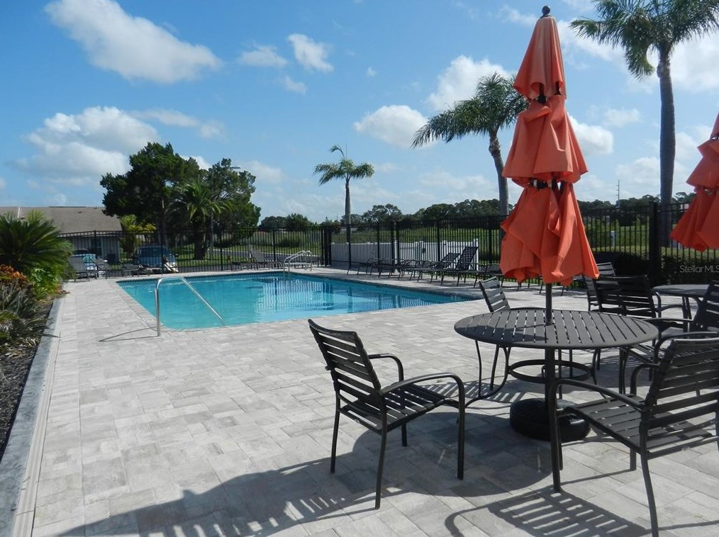 1777 Orange Boulevard Way, Palm Harbor FL  34683-3547 exterior