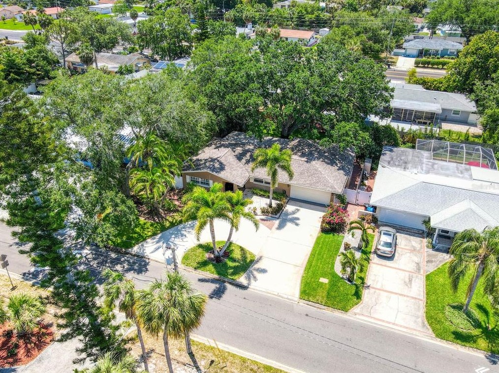 1014 41st Ave, Saint Petersburg, FL 33703-4530