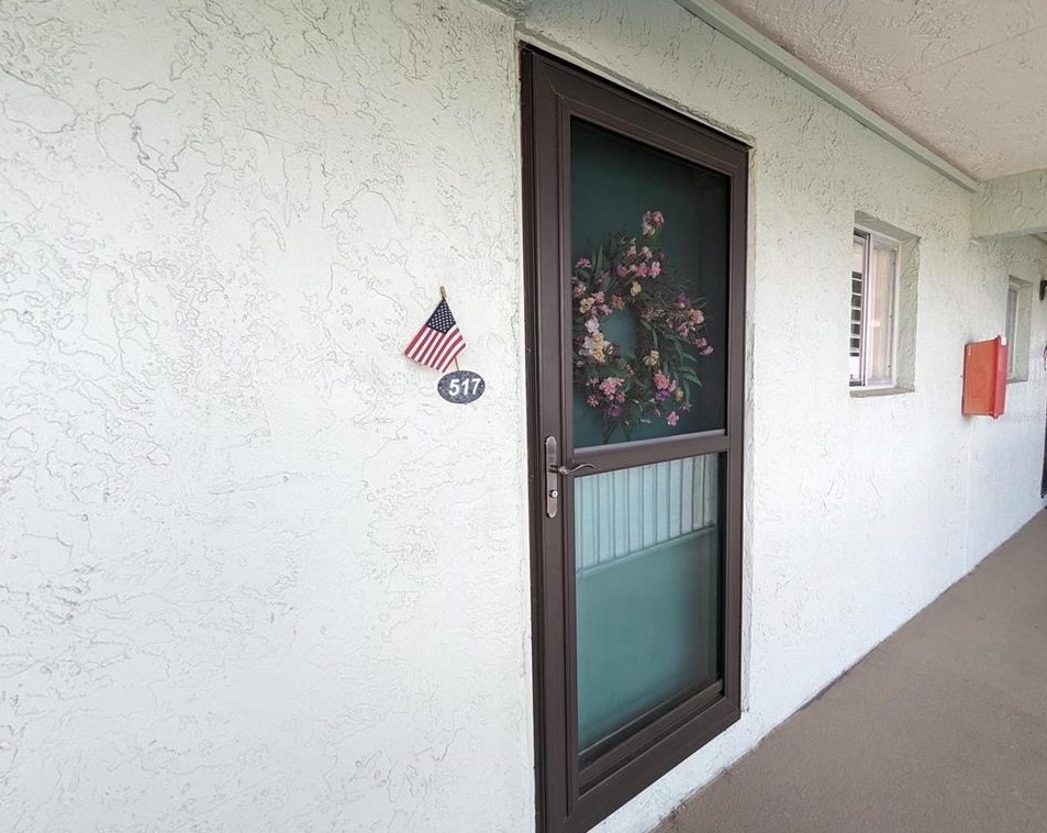 801 83rd Ave N #517, Saint Petersburg, FL 33702