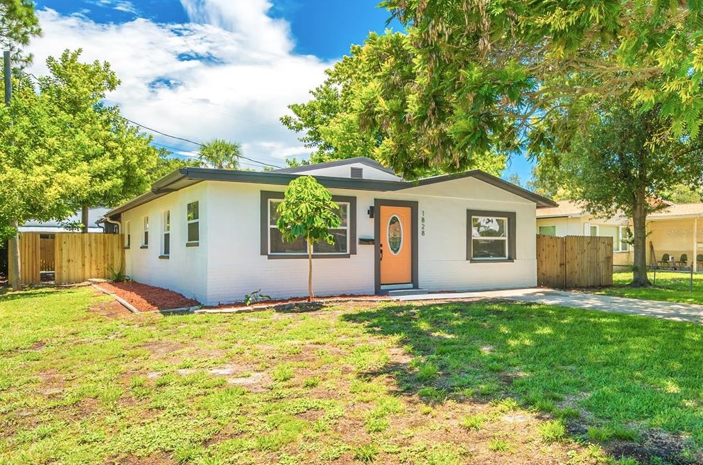 1828 Mississippi Ave Ne, Saint Petersburg, FL 33703