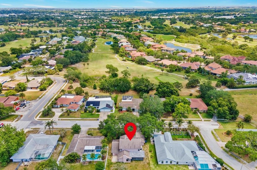 7938 Harwood Rd, Largo, FL 33777