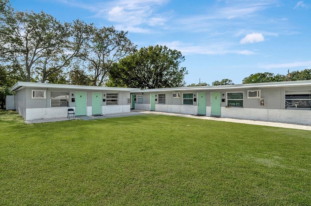 6701 S West Shore Blvd #8, Tampa, FL 33616