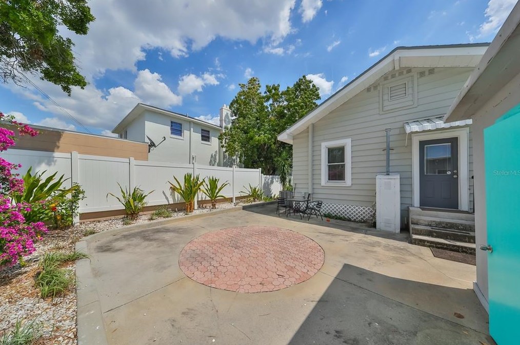 2309 North B St, Tampa FL 33609-2336 exterior