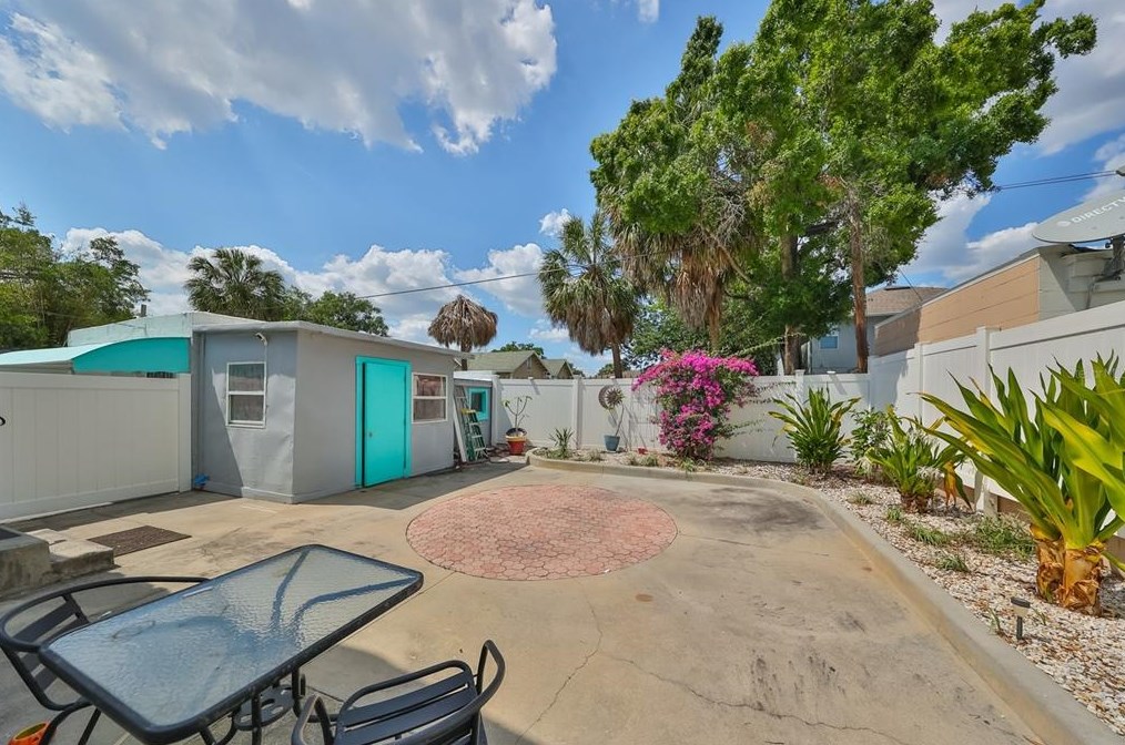 2309 North B St, Tampa FL 33609-2336 exterior