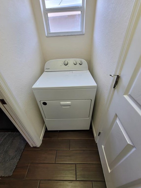 6401 Twin Bridges Dr, Zephyrhills FL 33541-8380 exterior