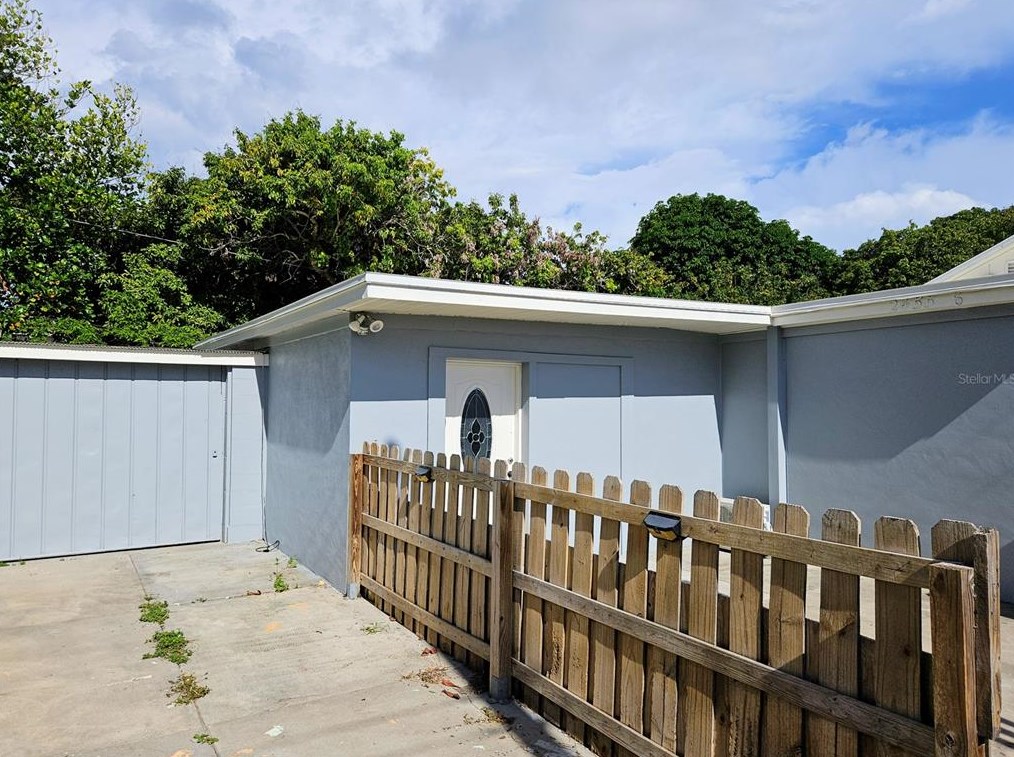 2455 8th Ave N #3, Saint Petersburg, FL 33713