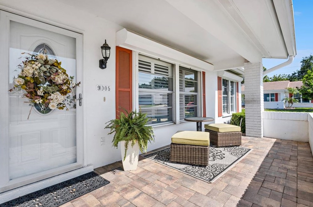 9005 35th St, Pinellas Park, FL 33782-5953
