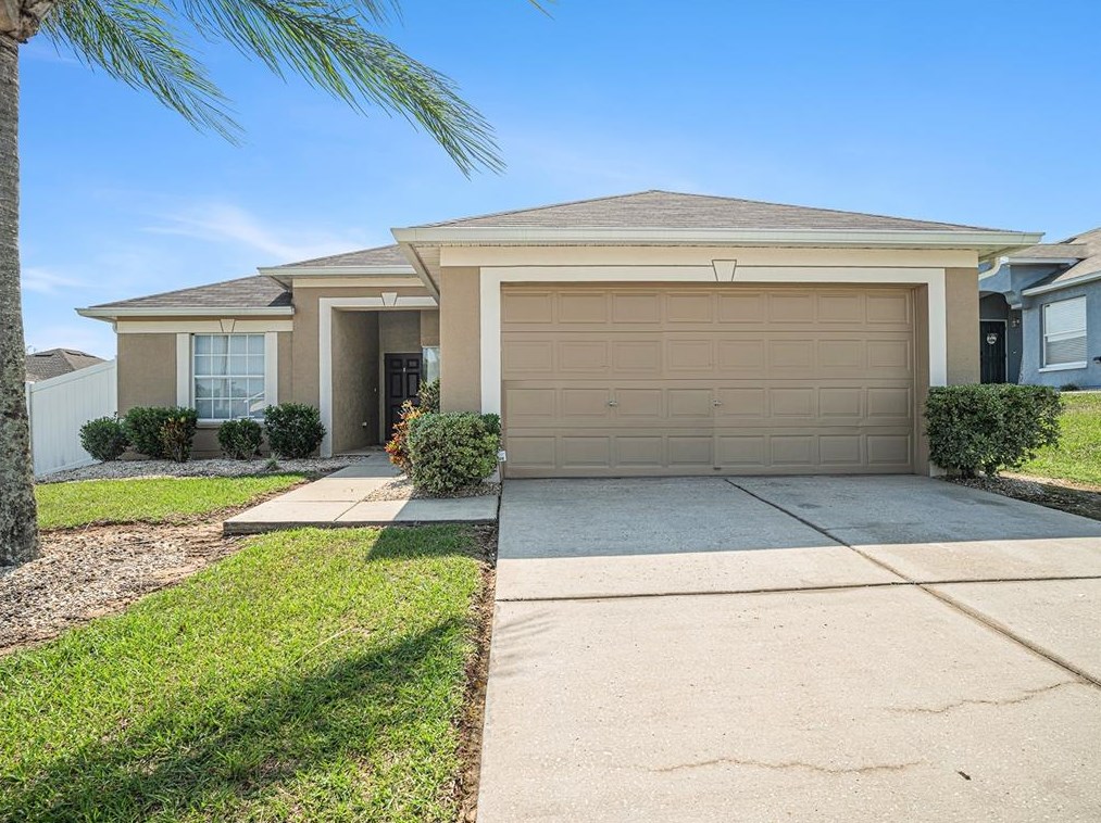 7924 Merchantville Cir, Zephyrhills, FL 33540-2073