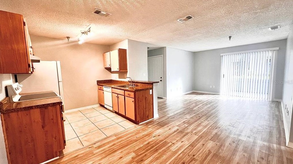 10263 Gandy Blvd N #413, Saint Petersburg, FL 33702