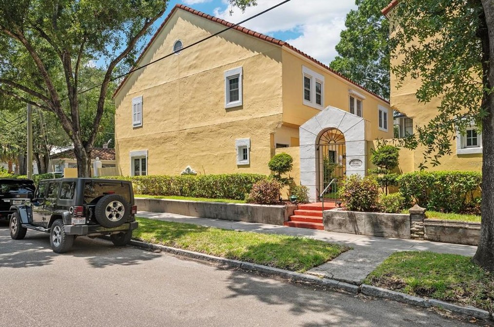 909 S Rome Ave #c, Tampa, FL 33606