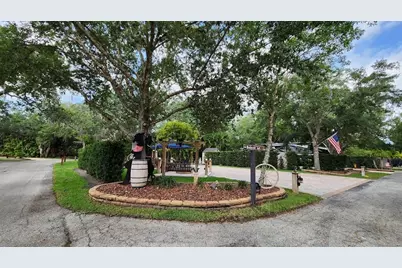 371 Bob Cat Lane, River Ranch, FL 33867 - Photo 4