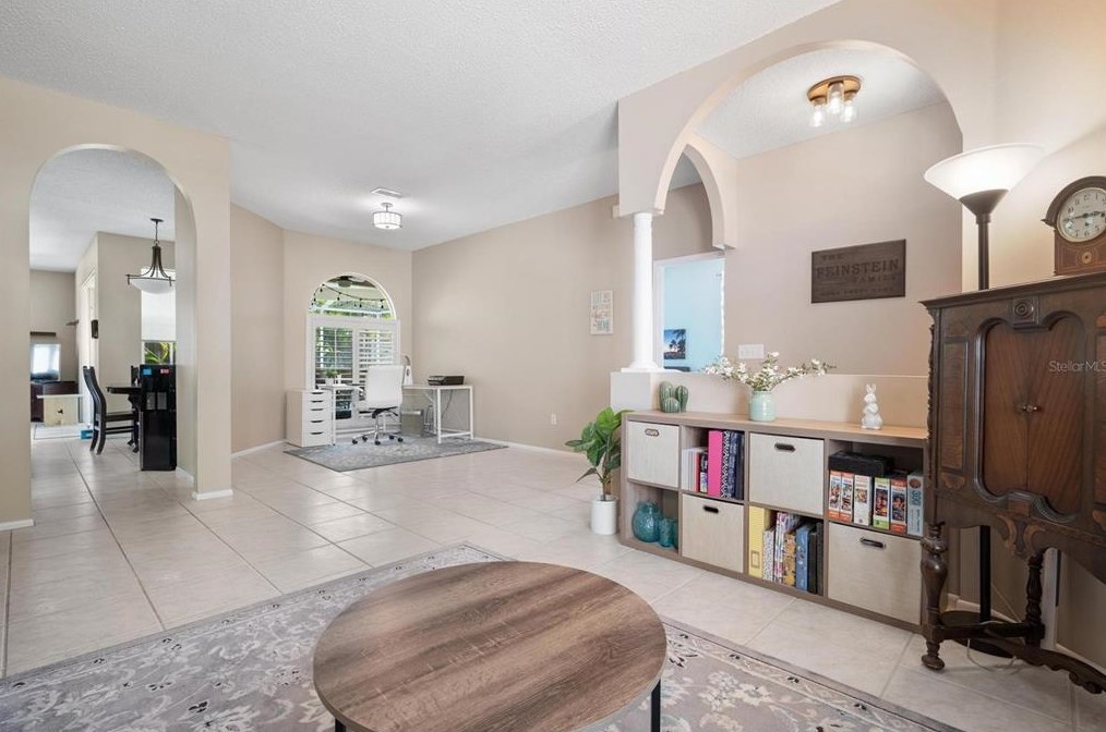 11306 Glenmont Dr, Tampa FL 33635-1531 exterior