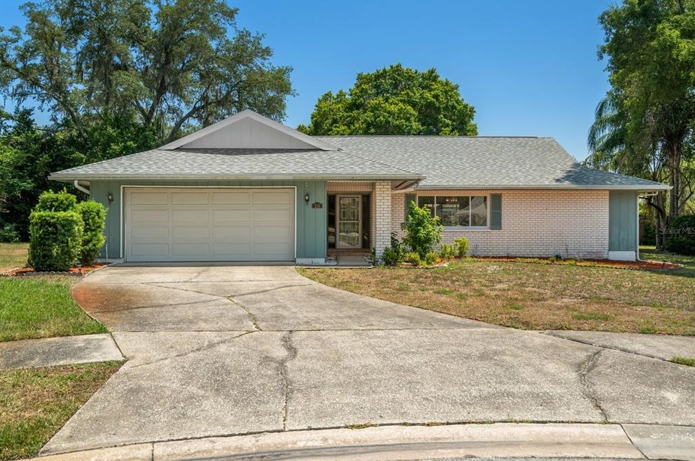 114 Rosewood Ct, Palm Harbor, FL 34685-1921