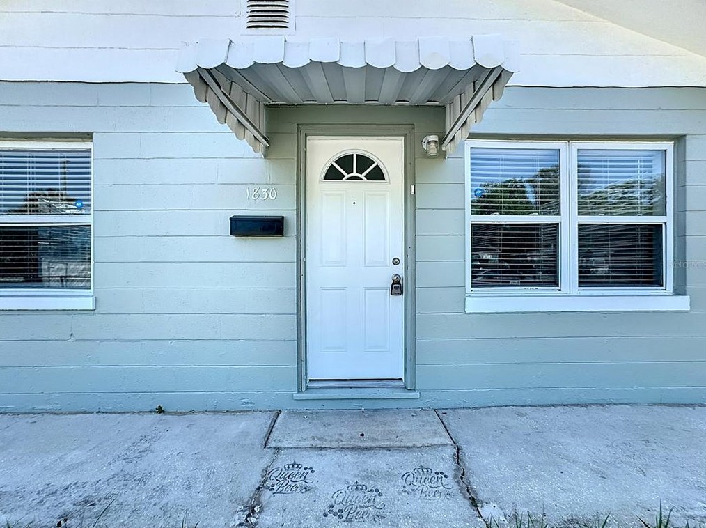 1830 28th St, Saint Petersburg, FL 33712-2931