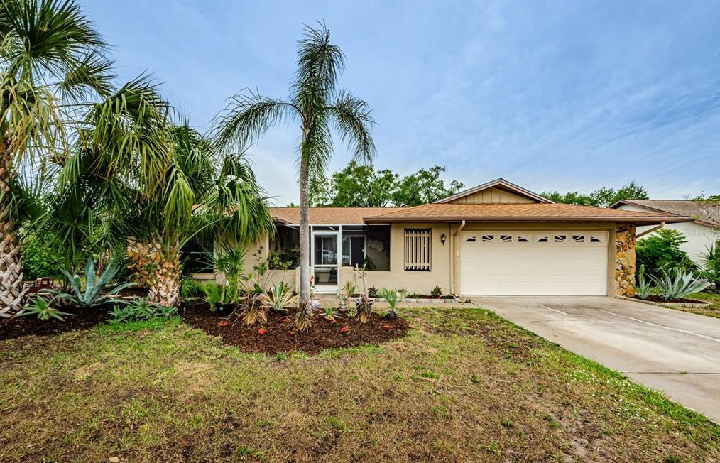 8031 Laurel Vista Loop, Port Richey, FL 34668
