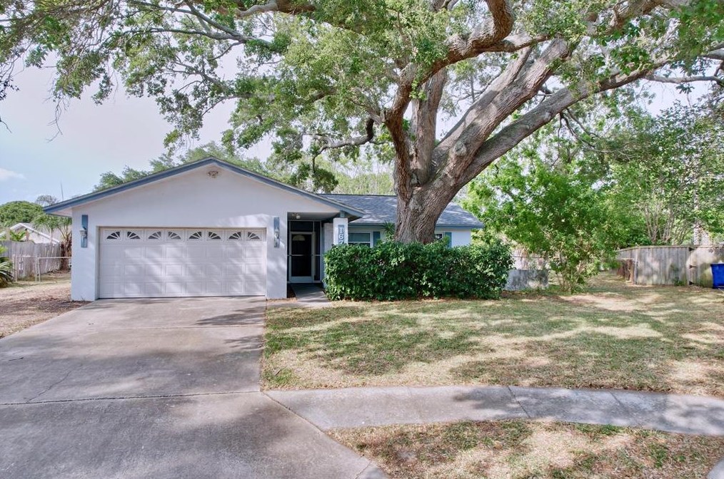 1676 Summit Way, Dunedin, FL 34698-4754