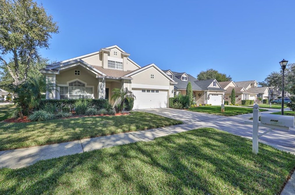 2139 Brandon Park Cir, Brandon, FL 33510-3946