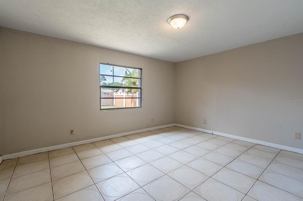 3334 Henry St, Melbourne FL 32901-8016 exterior