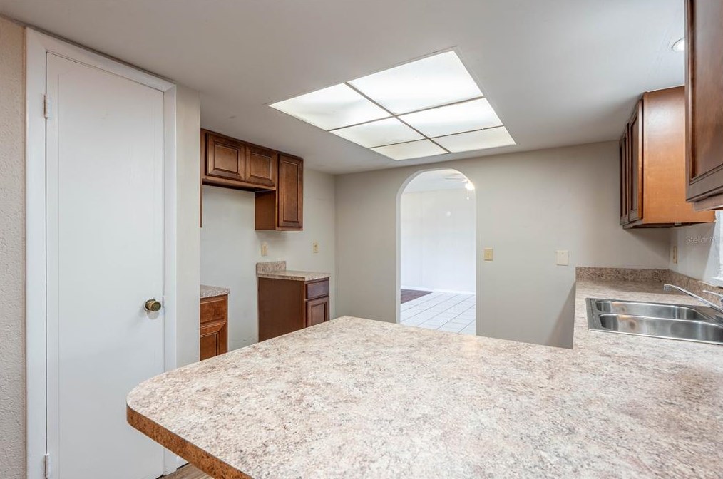 3334 Henry St, Melbourne FL 32901-8016 exterior