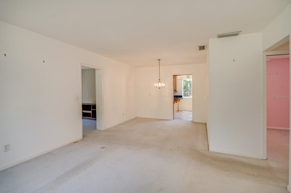 9203 Cobb Rd, Riverview FL 33578-4927 exterior