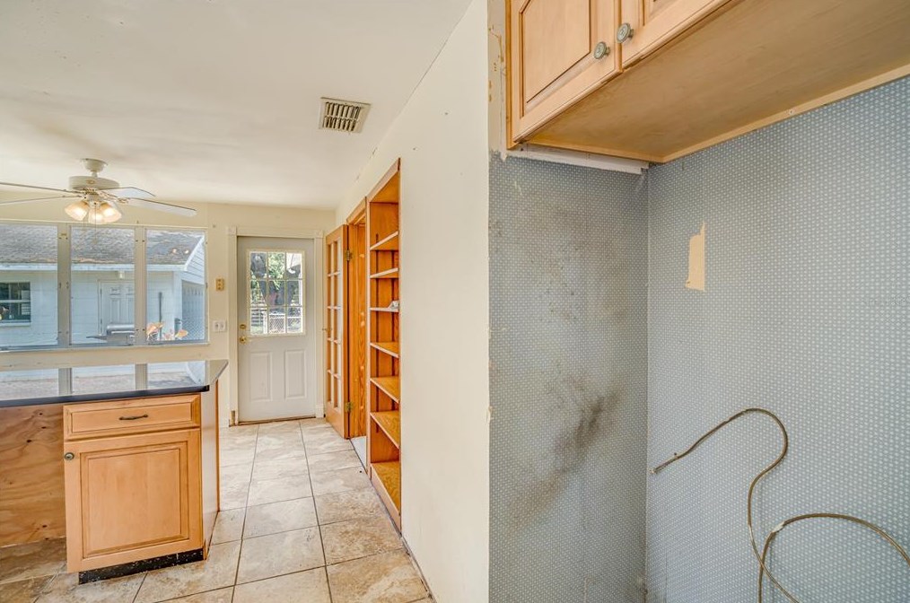 9203 Cobb Rd, Riverview FL 33578-4927 exterior