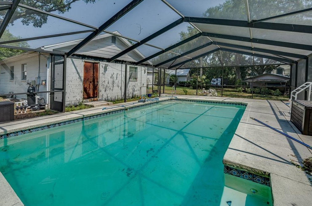 9203 Cobb Rd, Riverview FL 33578-4927 exterior