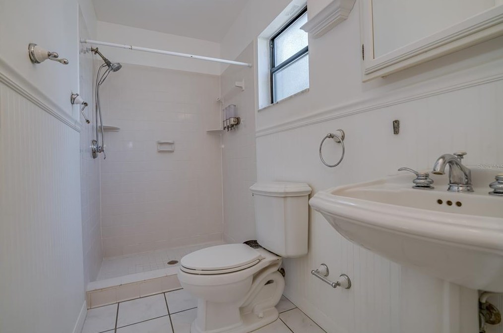 9203 Cobb Rd, Riverview FL 33578-4927 exterior