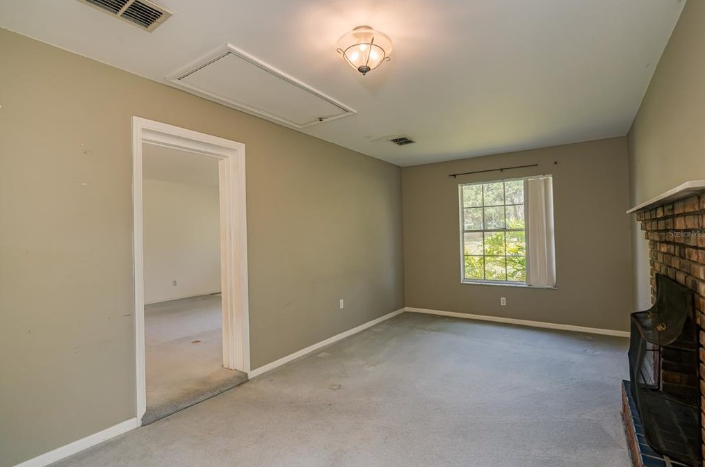 9203 Cobb Rd, Riverview FL 33578-4927 exterior