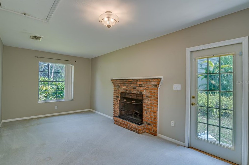 9203 Cobb Rd, Riverview FL 33578-4927 exterior