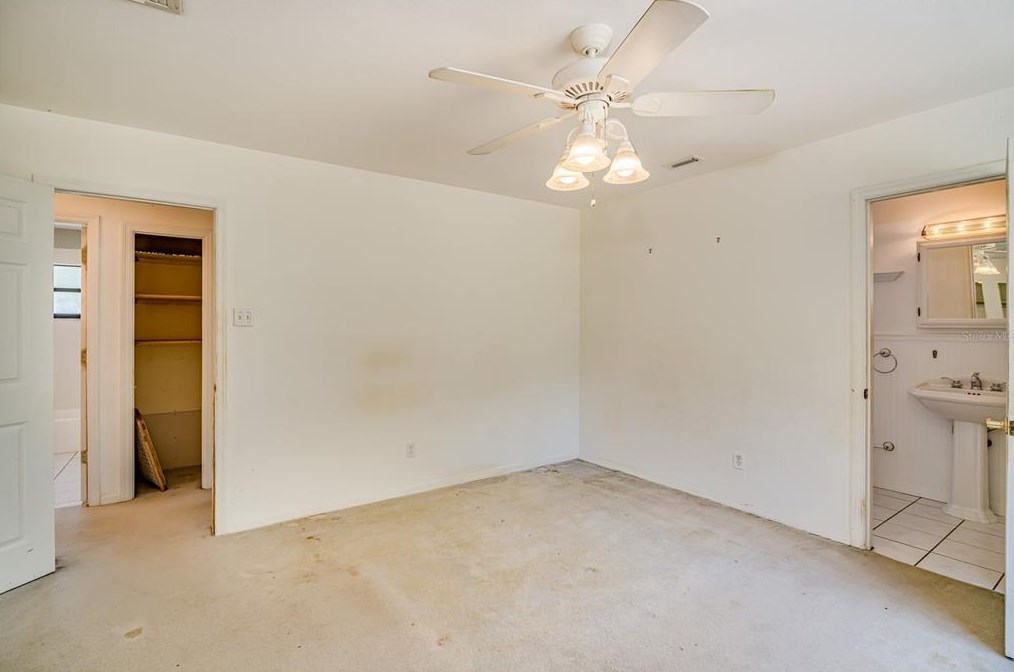 9203 Cobb Rd, Riverview FL 33578-4927 exterior