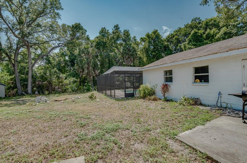 9203 Cobb Rd, Riverview FL 33578-4927 exterior