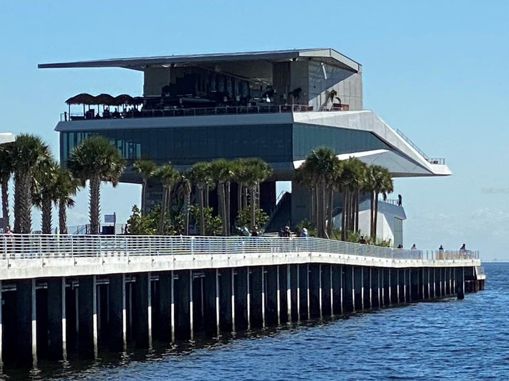 4981 61 Ave, Saint Petersburg FL  33712-4921 exterior