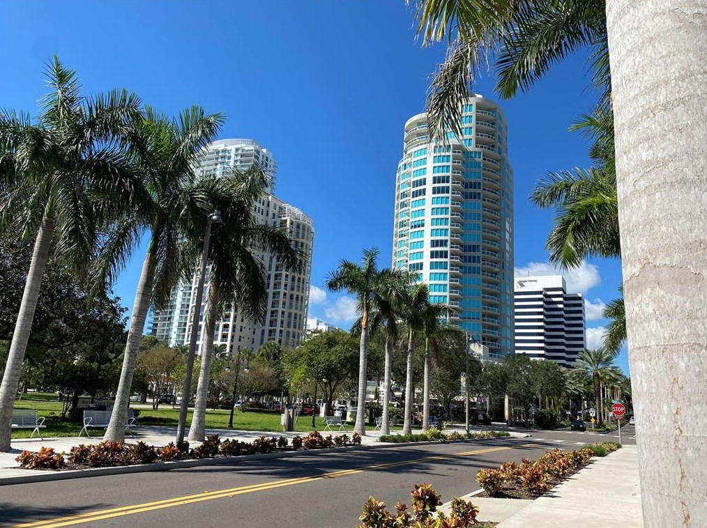 4981 61 Ave, Saint Petersburg FL  33712-4921 exterior