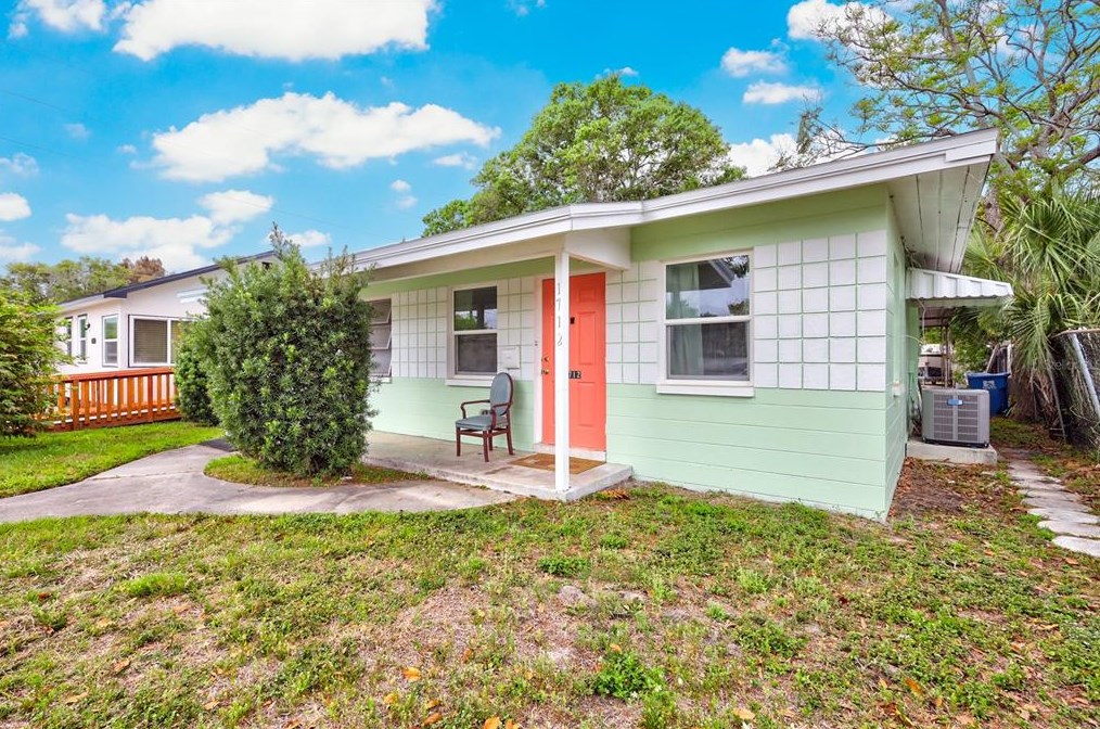 1712 28th St N #1, Saint Petersburg, FL 33713