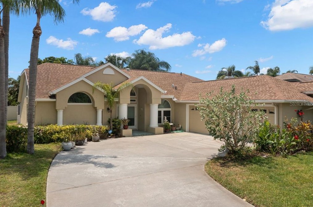2680 Mcnair Dr, Palm Harbor, FL 34683-7228