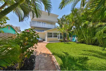 13004 Boca Ciega Avenue, Madeira Beach, FL 33708 - Photo 2