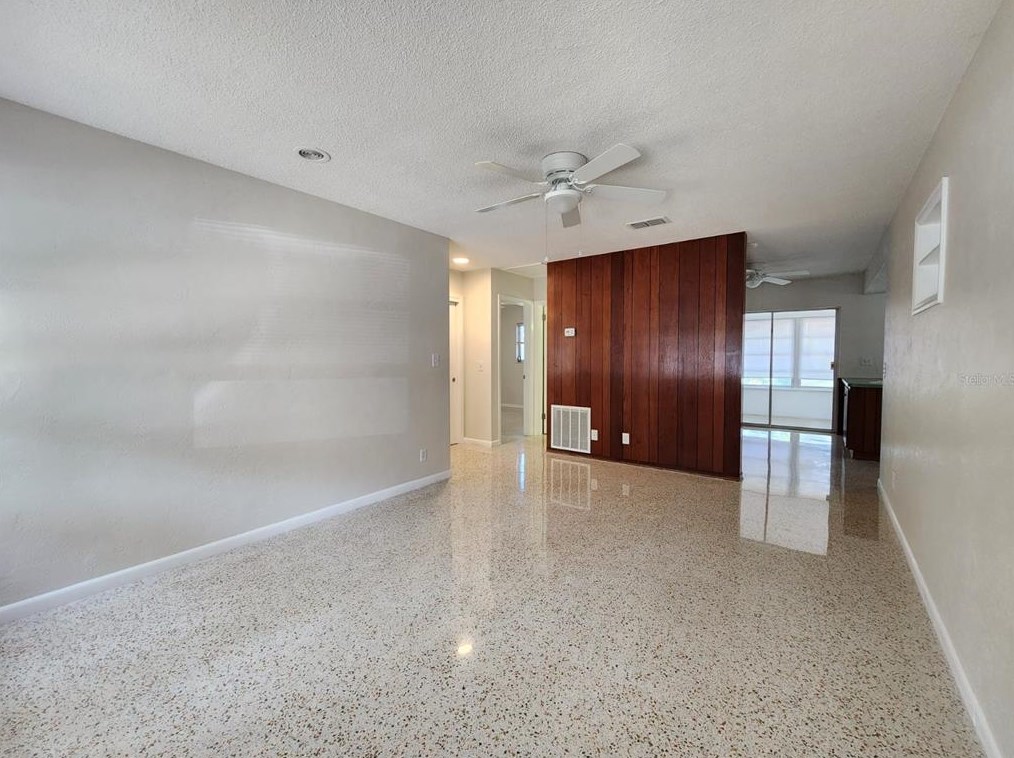 4667 26th Ave S, Saint Petersburg, FL 33711
