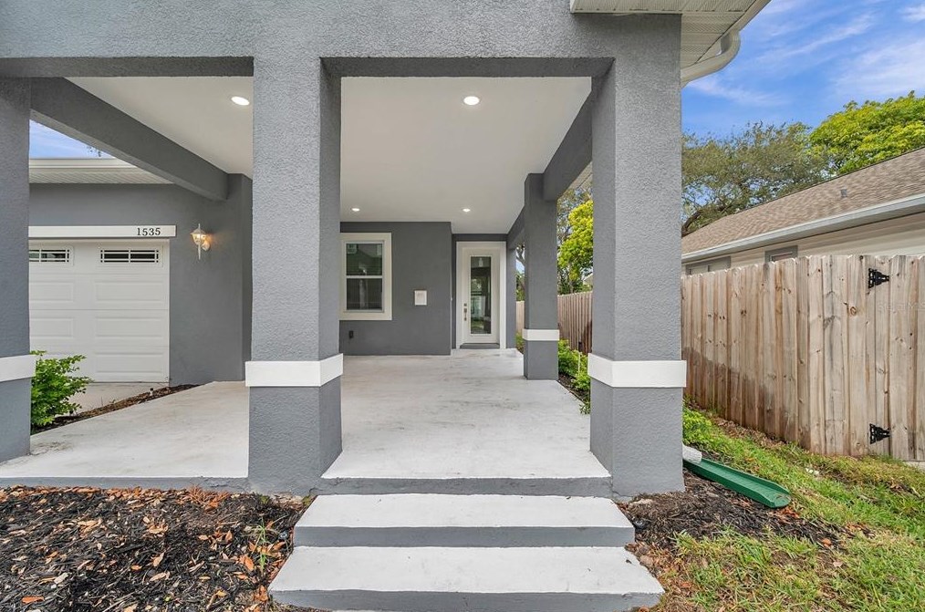 1535 13th St S, Saint Petersburg, FL 33705