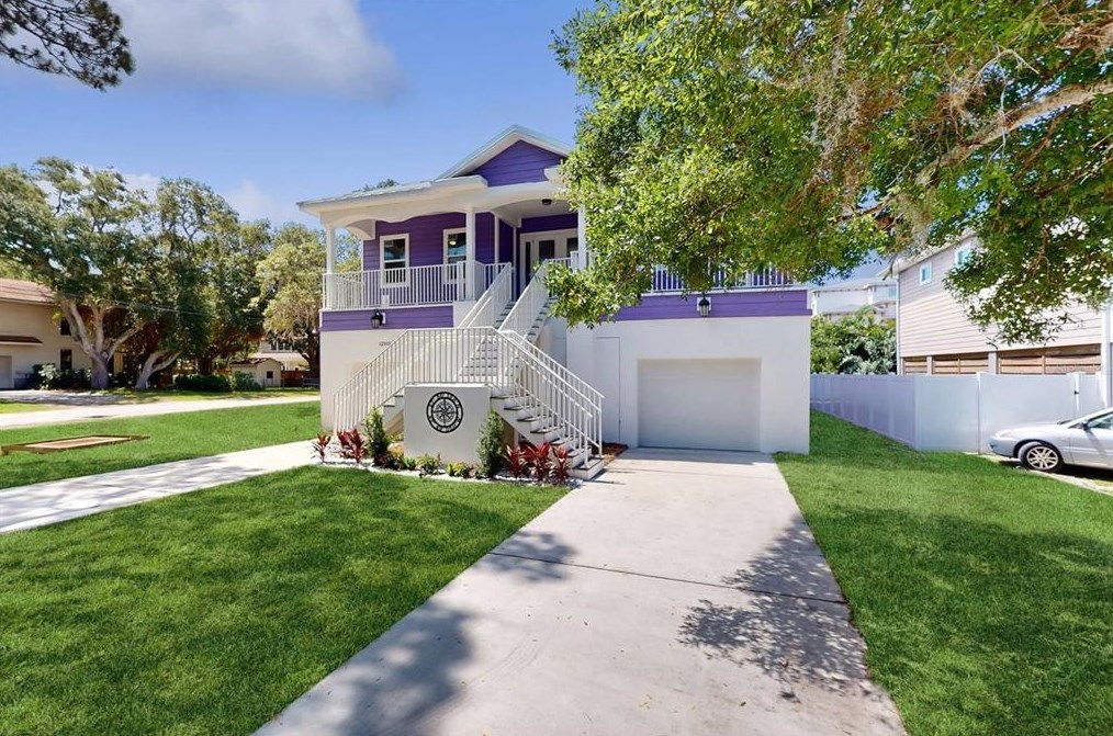 12910 Poinsettia Ave, Largo, FL 33776-4320