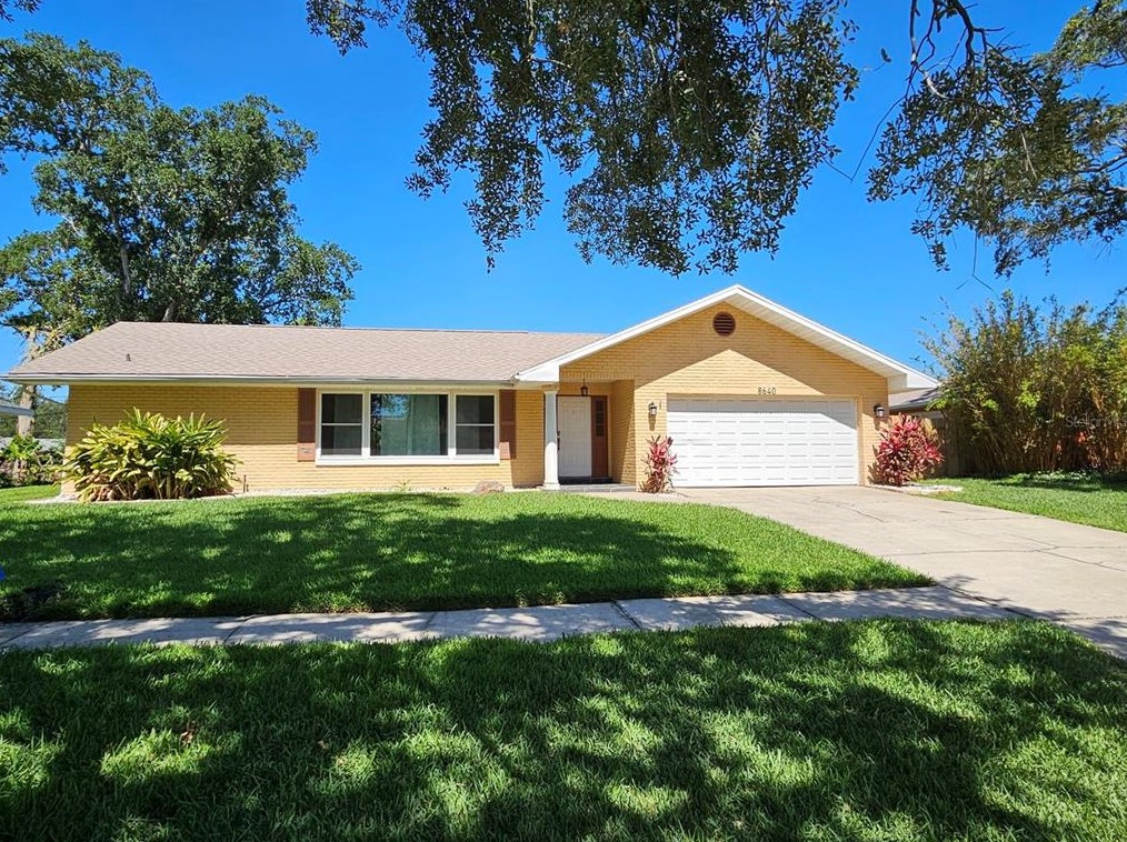 8640 Macoma Dr Ne, Saint Petersburg, FL 33702
