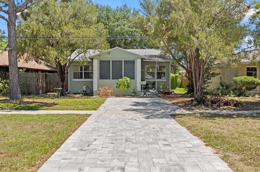 830 Southwest Blvd, Saint Petersburg, FL 33703-1238
