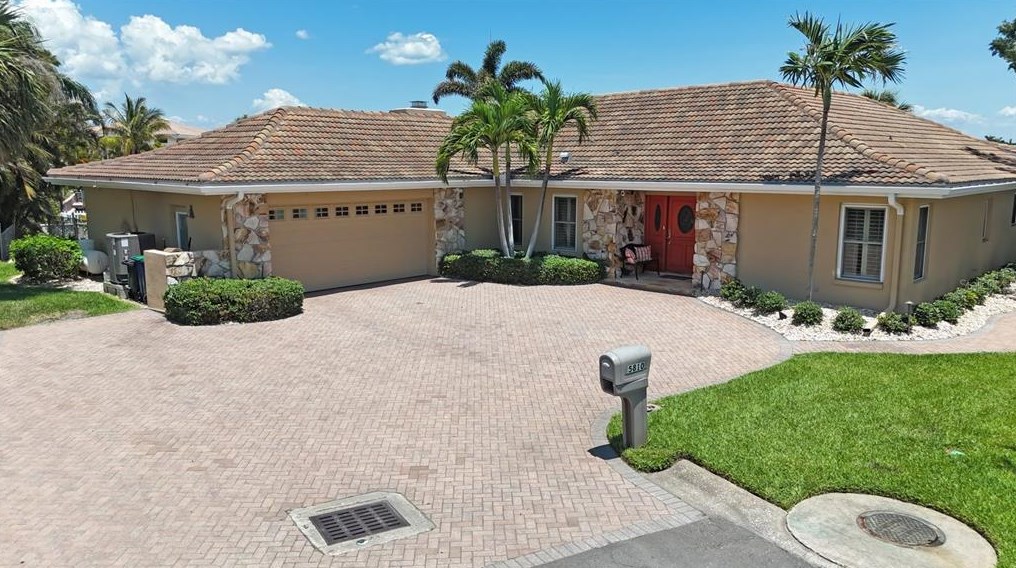 5810 Bali Way, Saint Petersburg, FL 33706-2236