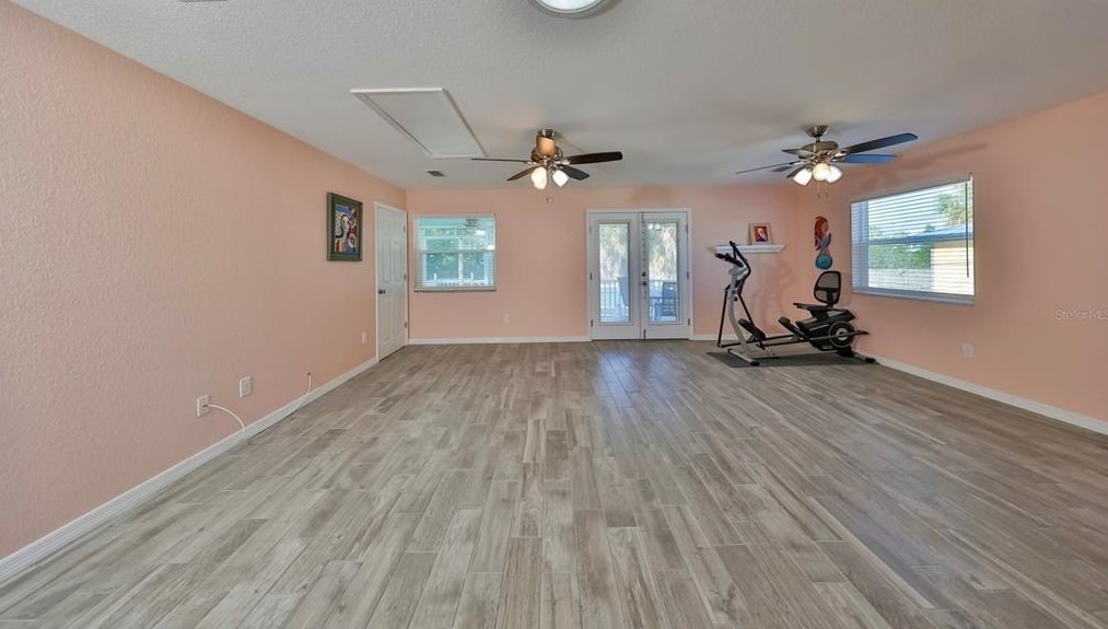 3113 57, Saint Petersburg FL  33710-2531 exterior
