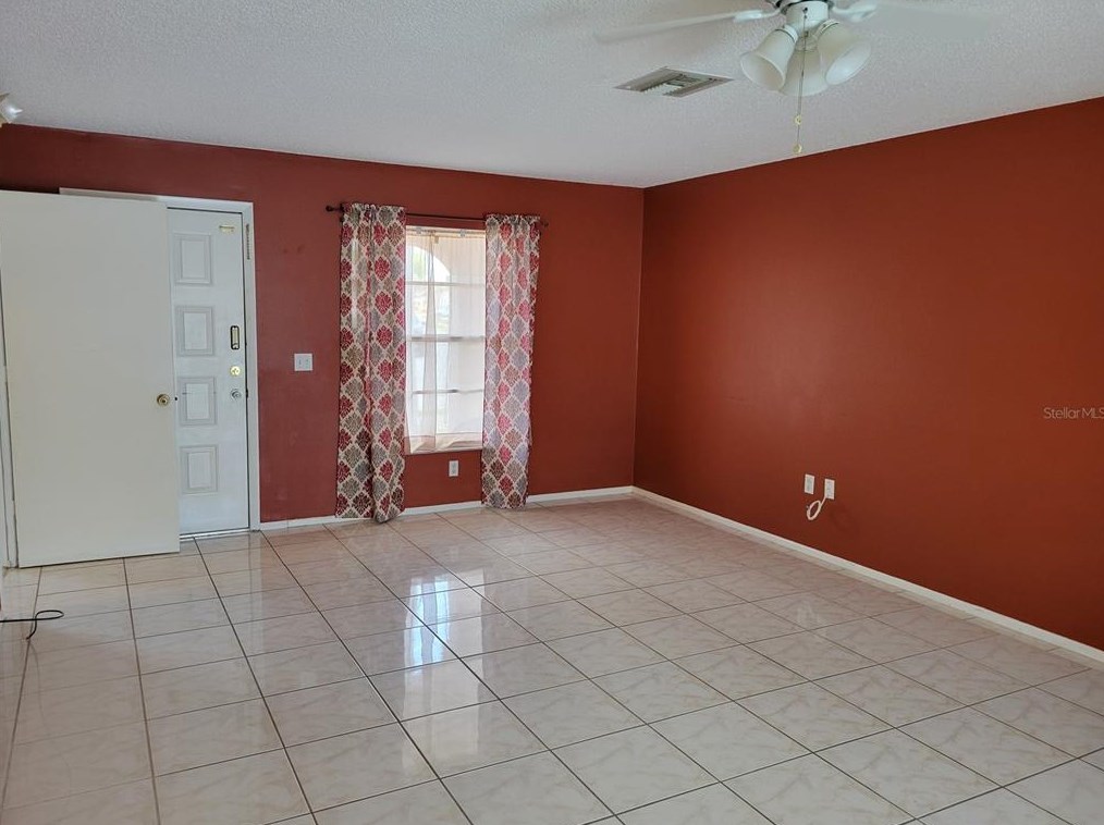 10224 Autumnwood Dr, Port Richey, FL 34667