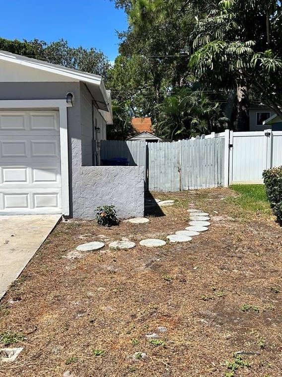 2572 Columbus Way S, Saint Petersburg, FL 33712