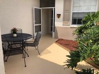 769 Tremont Greens Ln, Ruskin, FL 33573-8040
