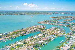 736 Island Way, Clearwater Beach, FL 33767 - Photo 34